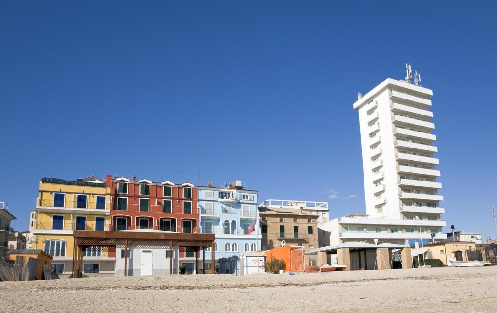 Bianchi Hotel & Residence Порто Реканати Екстериор снимка